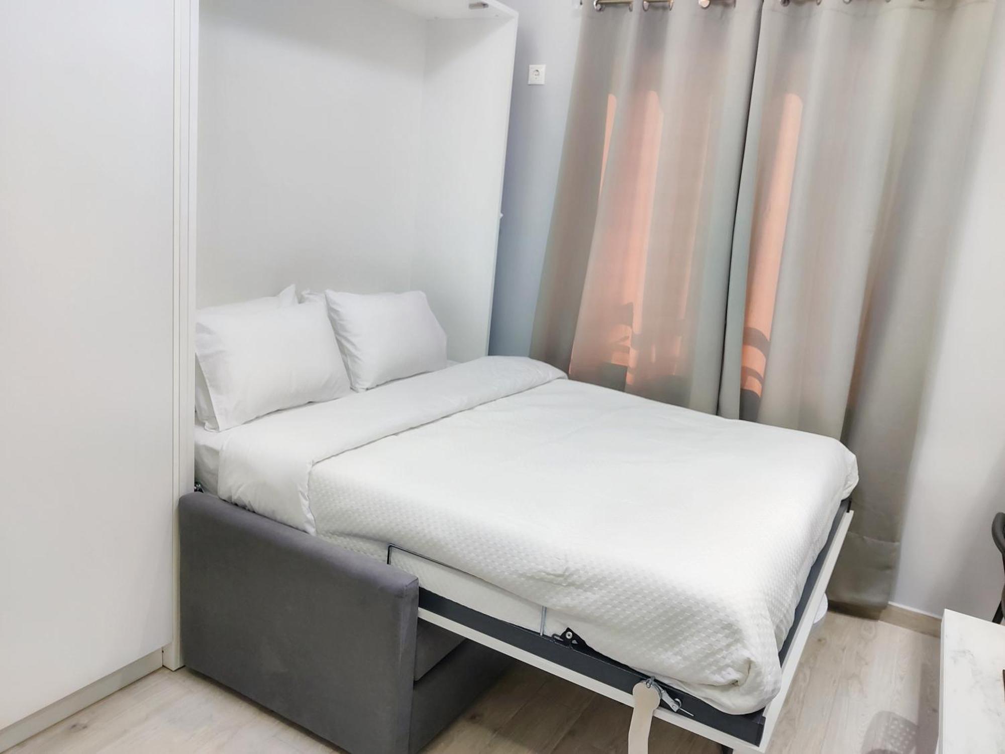 Pretty Petitie Fully Equipped City Center Studio Tesalonika Bagian luar foto