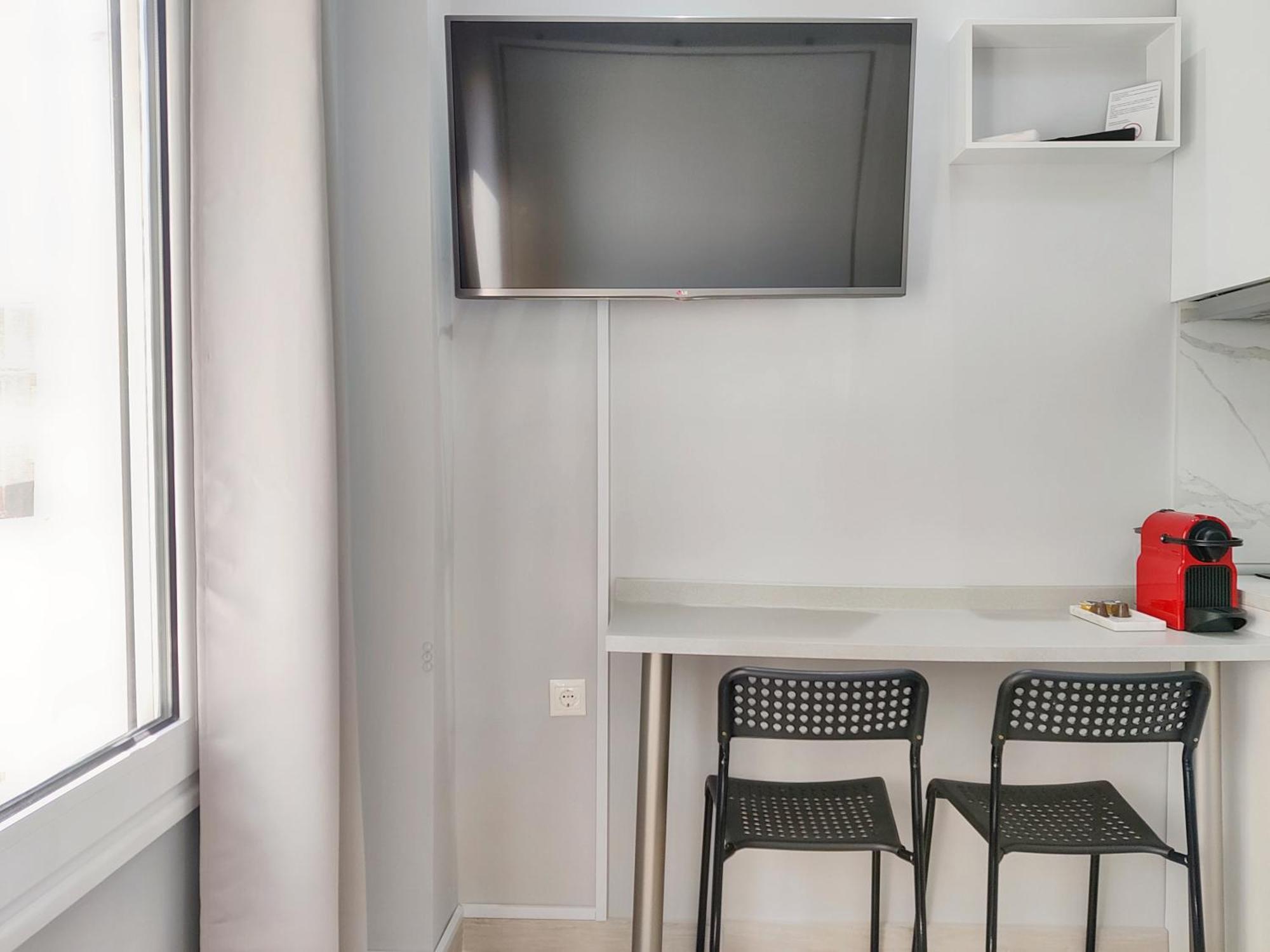 Pretty Petitie Fully Equipped City Center Studio Tesalonika Bagian luar foto